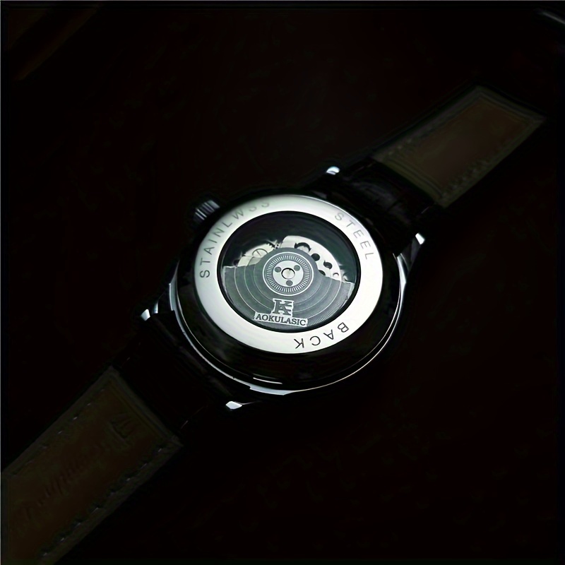 Luxurious and Stylish Men's Me - Luxury Watch Korea 评论和价格